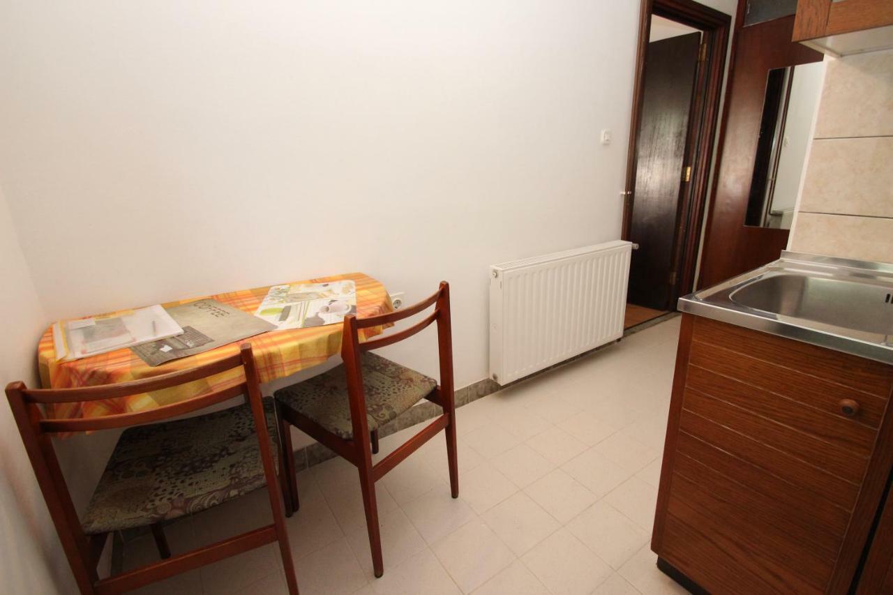 Apartment Sasa Bozac Poreč Eksteriør billede