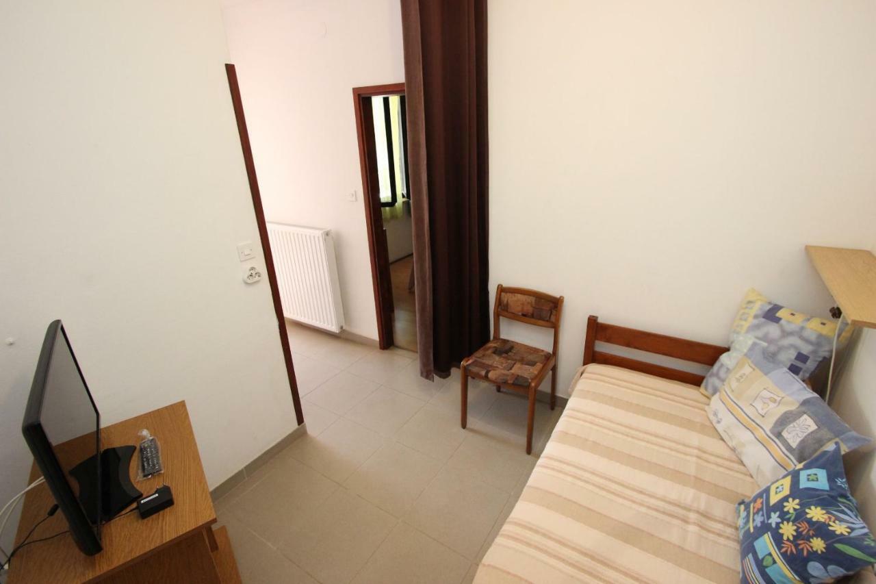 Apartment Sasa Bozac Poreč Eksteriør billede