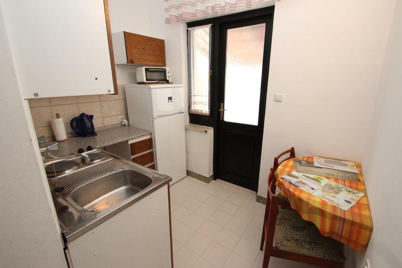 Apartment Sasa Bozac Poreč Eksteriør billede