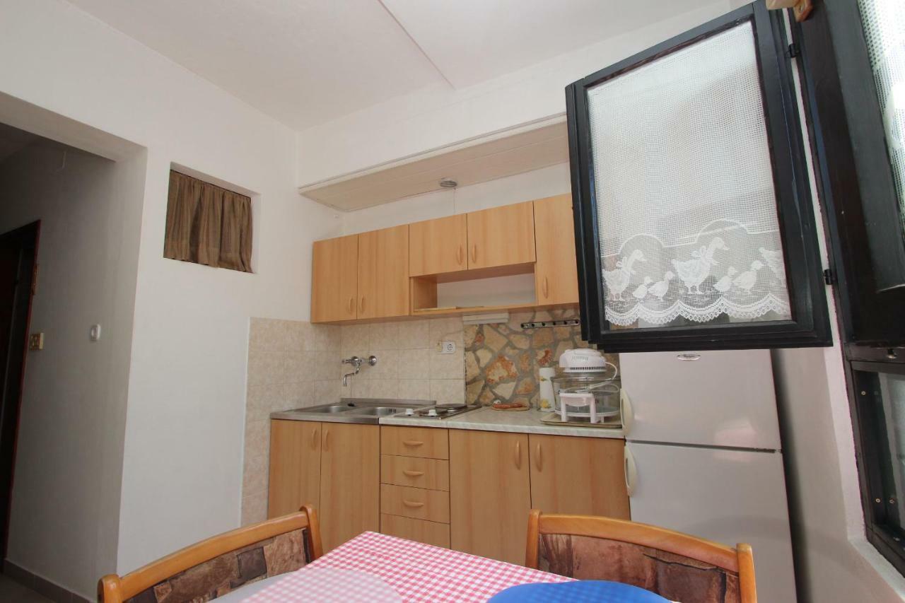 Apartment Sasa Bozac Poreč Eksteriør billede